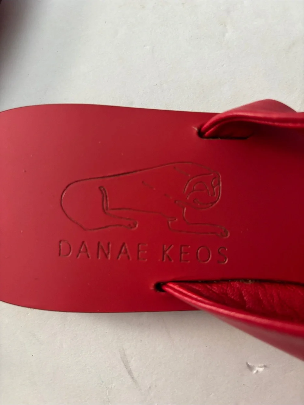 DANAE KEOS RED LEATHER SLIDES SIZE 39 UK….SIZE 9 US TWO LEATHER STRAPS  GORGEOUS